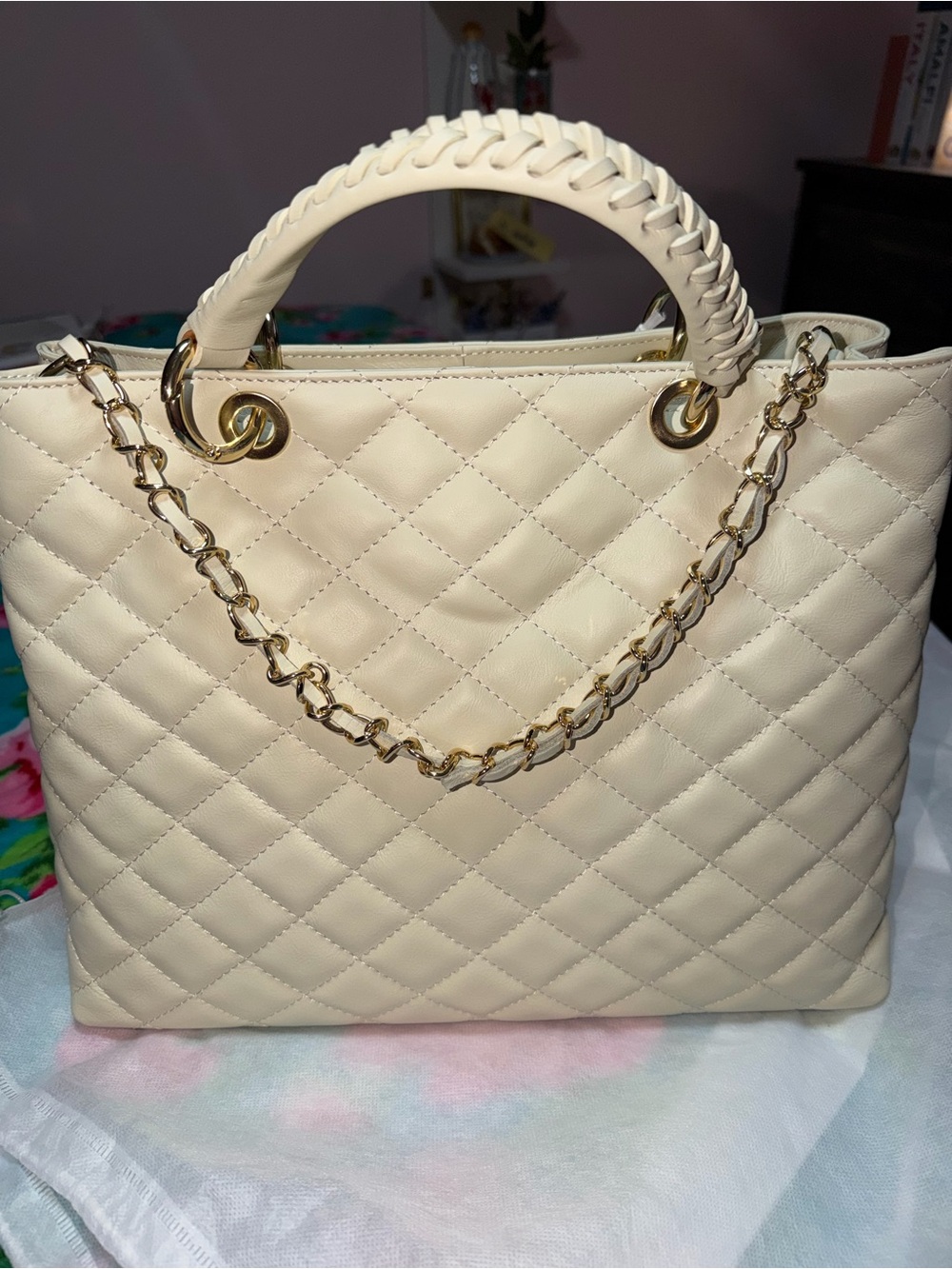 Genuine leather made in Italy German Fuentes handbag
